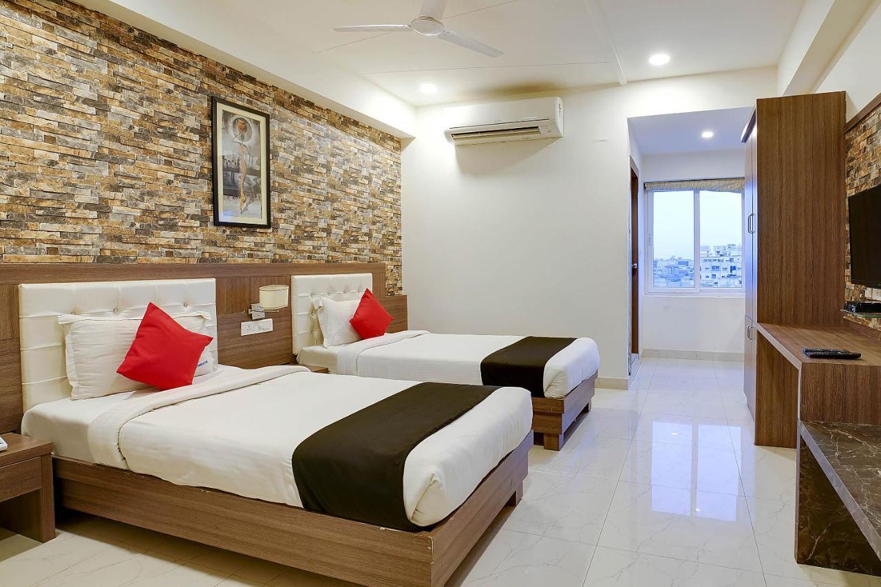 Townhouse Oak Sri Simran Park Hotel Near Secunderabad Railway Station Hyderabad Exteriör bild