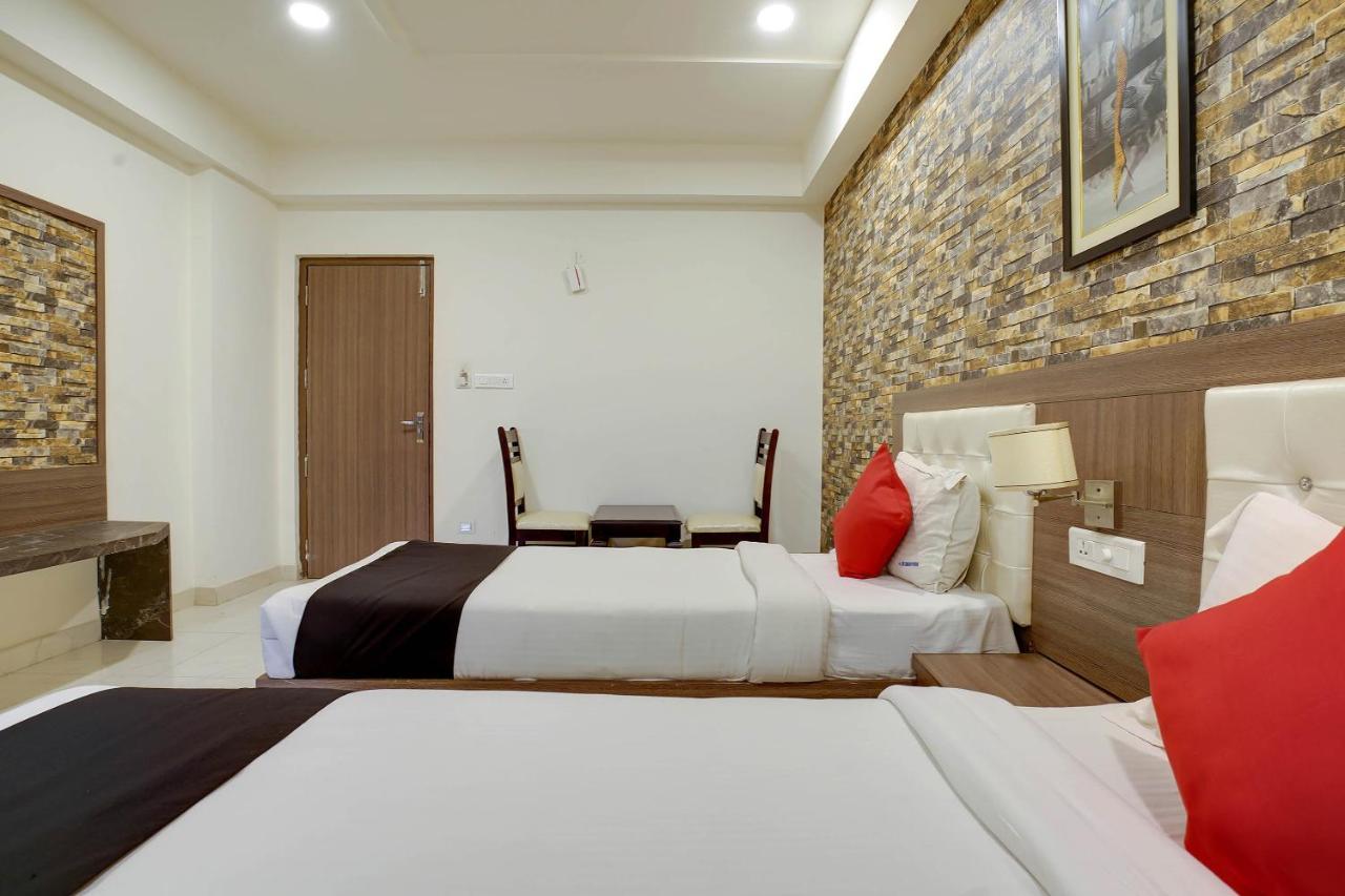 Townhouse Oak Sri Simran Park Hotel Near Secunderabad Railway Station Hyderabad Exteriör bild