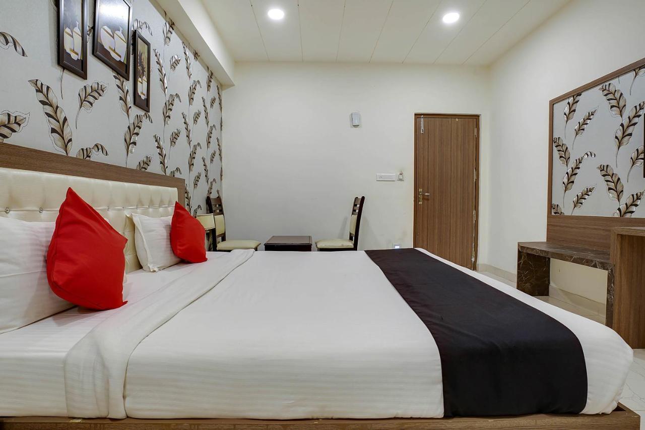 Townhouse Oak Sri Simran Park Hotel Near Secunderabad Railway Station Hyderabad Exteriör bild