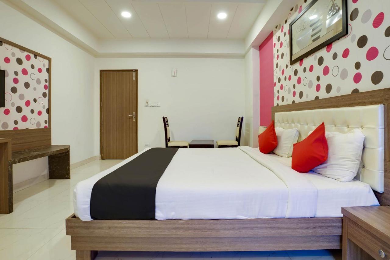 Townhouse Oak Sri Simran Park Hotel Near Secunderabad Railway Station Hyderabad Exteriör bild